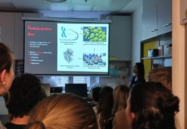 Do Prahy za vědou a chemií