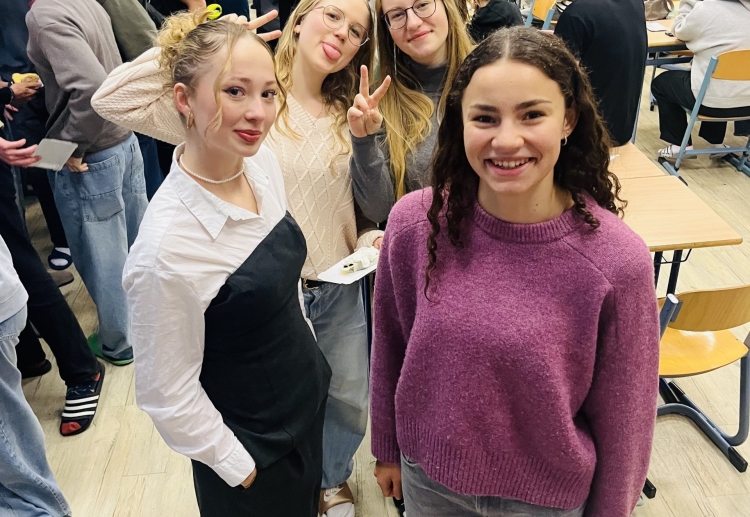 Poslední den školy ve znamení snídaně